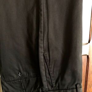 Black Dockers pants 34x36. Classic Fit D3 Flat front